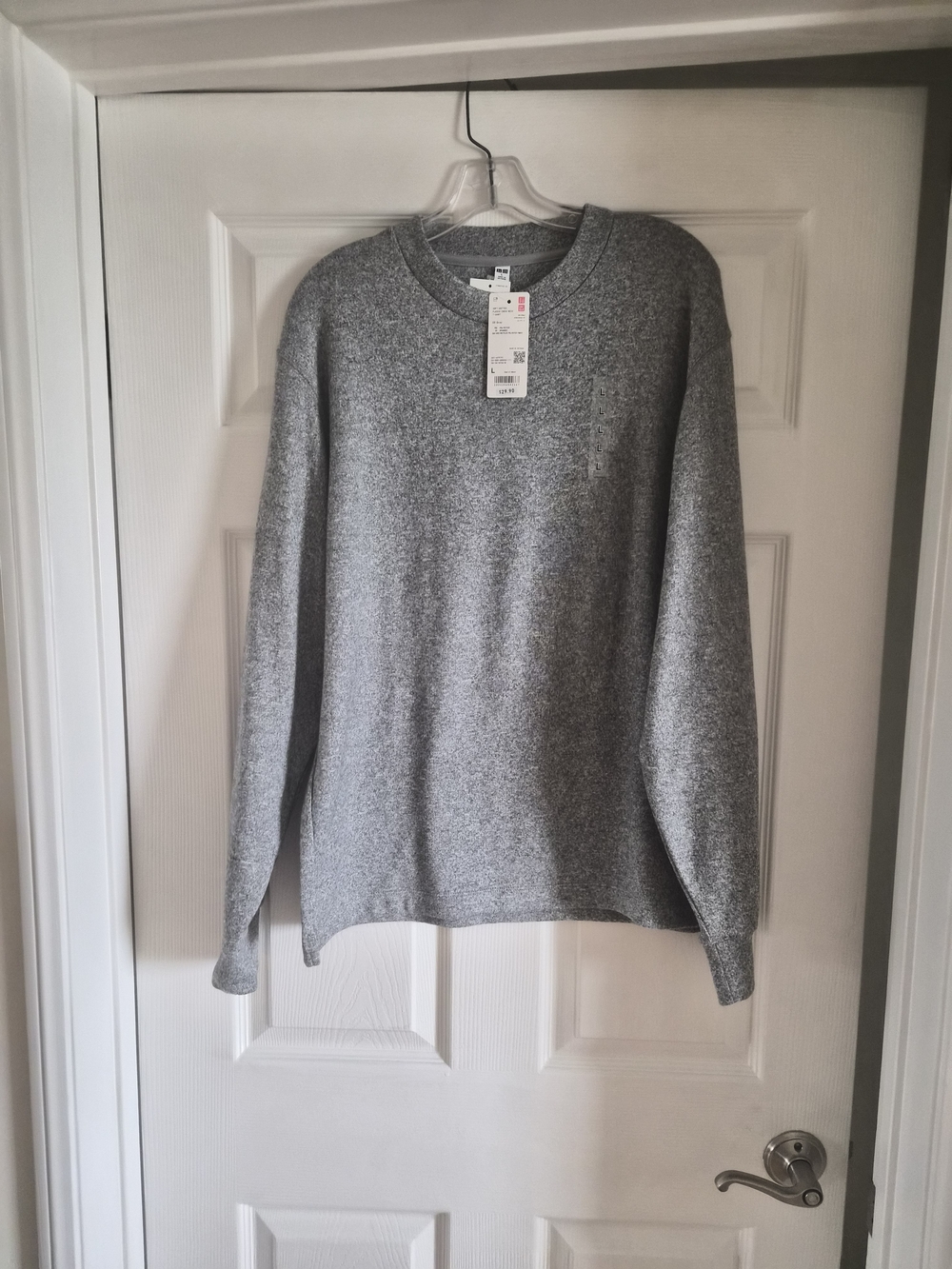 UNIQLO Men’s Crew Neck Sweater - Light Gray
